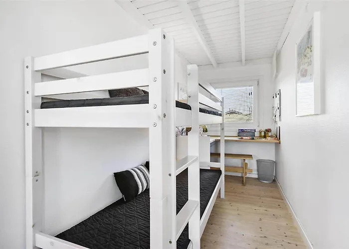 Bl1555-blokhus-egebaeksvej-17 *